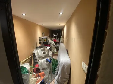 Foto av shop till salu Sheshi Wilson, Tiranë