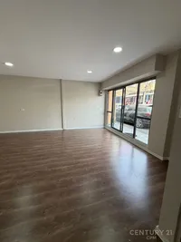 Spitali Ushtarak - photos of  for Shop