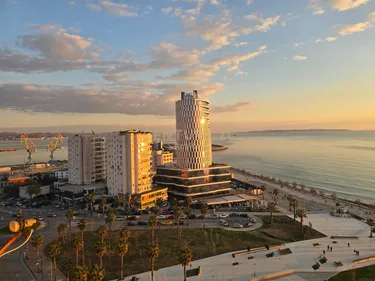 Фото Квартира на продажу Vollga, 15-katëshi, Durrës