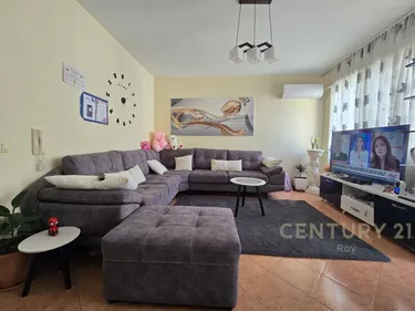 Foto e Apartment në shitje Golem, Durrës