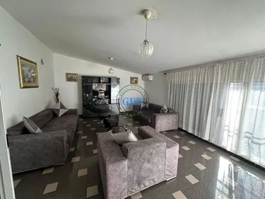 Foto e Apartment në shitje Tregu Industrial, Durrës