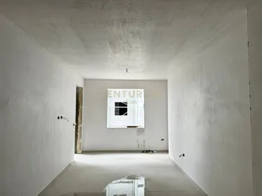 Zdjęcie Mieszkanie na sprzedaż Mali i Robit, Durrës