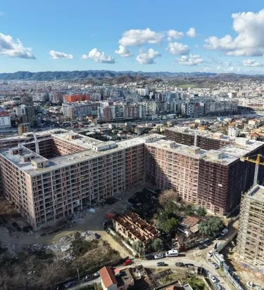 Foto e Dyqan në shitje Tirane - 1001 (al), Rruga Stavri Themeli, Tiranë