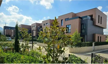 Foto di vila in vendita Qendra Tregtare Teg, Luminor Residence, Tiranë