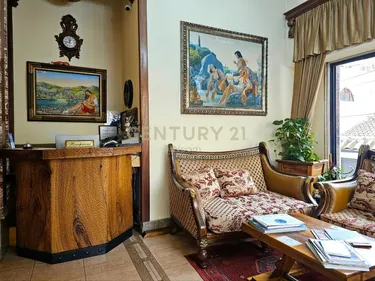 Foto e Hotel në shitje Qender, Tiranë