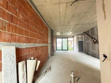 Foto e Vilë në shitje Tirane - 1001 (al), Mjull-bathore, Teg, Tiranë