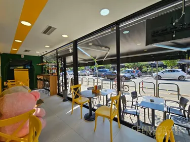 Foto av shop till salu Rruga Komuna e Parisit, Tiranë