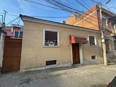 Foto e Vilë në shitje Qender, Durrës