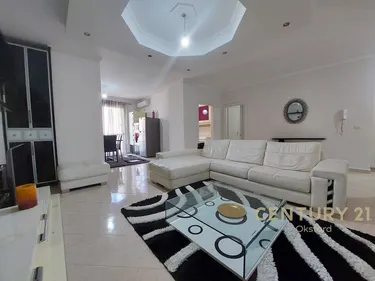 Foto di Appartamento in vendita Astir, Tiranë