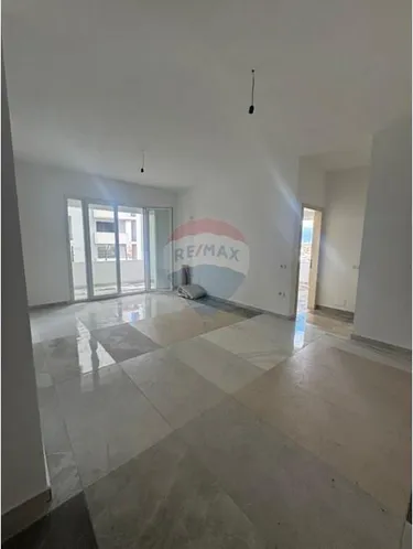 Foto e Apartment në shitje Pallatet e Verdha, Tiranë