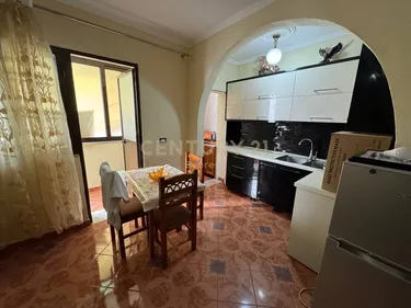 Foto di Appartamento in vendita Laprakë, Tiranë