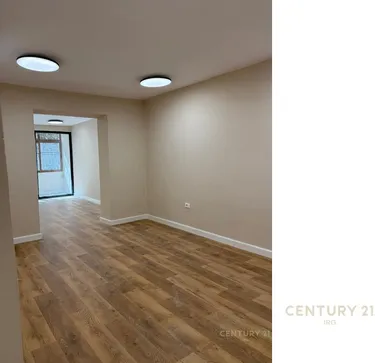 Foto di Appartamento in vendita Petro Nini, Rruga Margarita Tutulani, Tiranë