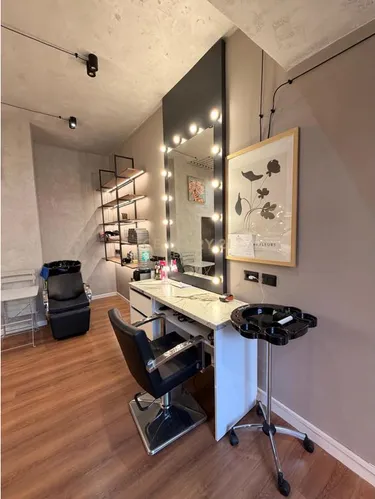 Foto di shop in vendita Nisharaku, Tiranë