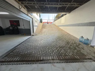 Foto e Ambient biznesi në shitje Durres, Durrës