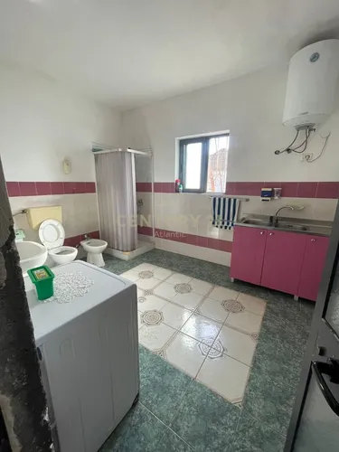 Foto e Shtëpi në shitje Shkozet, Durrës