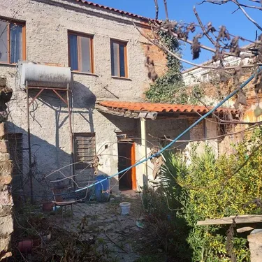 Foto di vila in vendita Lagja 2, Bulevardi Josifbuda, Kavajë