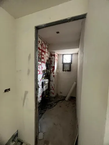 Foto e Ambient biznesi në shitje Qender, Durrës