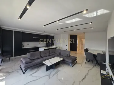 Foto di Appartamento in vendita Zona e Hipotekës, Tiranë