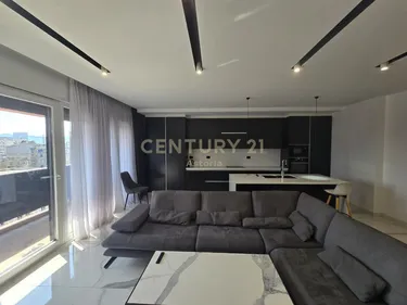 Foto di Appartamento in vendita Zona e Hipotekës, Tiranë