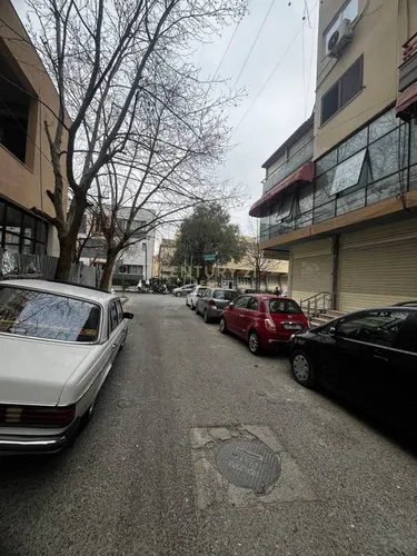 Foto e Ambient biznesi në shitje Qender, Durrës