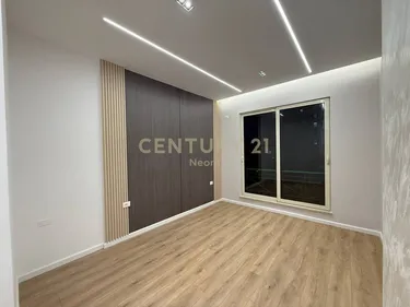 Zdjęcie Mieszkanie na sprzedaż Astir, Tiranë