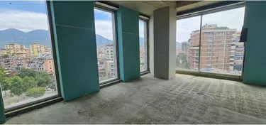 Фото office на продажу Qendra Qytetit, Rruga e Elbasanit, Tiranë