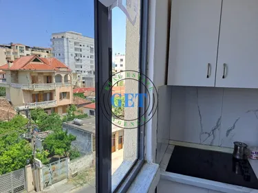 Zdjęcie Mieszkanie na sprzedaż Kavajë