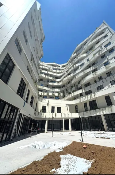 Foto di Appartamento in vendita Vasil Shanto, Tiranë