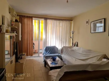 Foto e Apartment në shitje Komuna e Parisit, Tiranë