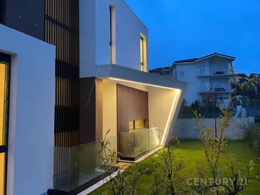 Foto e Vilë në shitje Mjull - Bathore, Perla Residence, Tiranë