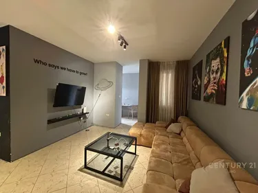 Foto di Appartamento in vendita Bllok, Rruga Nikolla Tupe, Tiranë