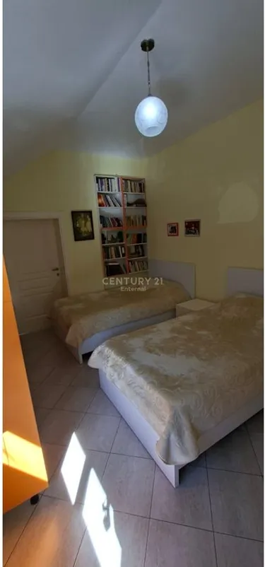 Photo of Apartment for sale Liqeni i Thatë, Tiranë