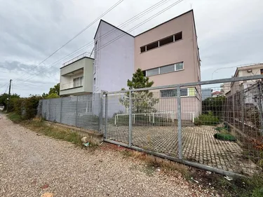 Fotografie commercial na prodej Ish Këneta, Durrës