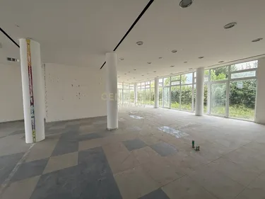 Fotografie commercial na prodej Ish Këneta, Durrës