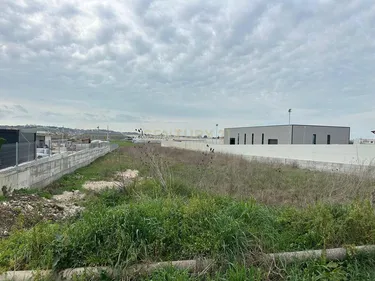 Foto di land in vendita Maminas, Durrës