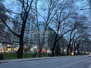 Фото office на продажу Ish Ekspozita, Tiranë